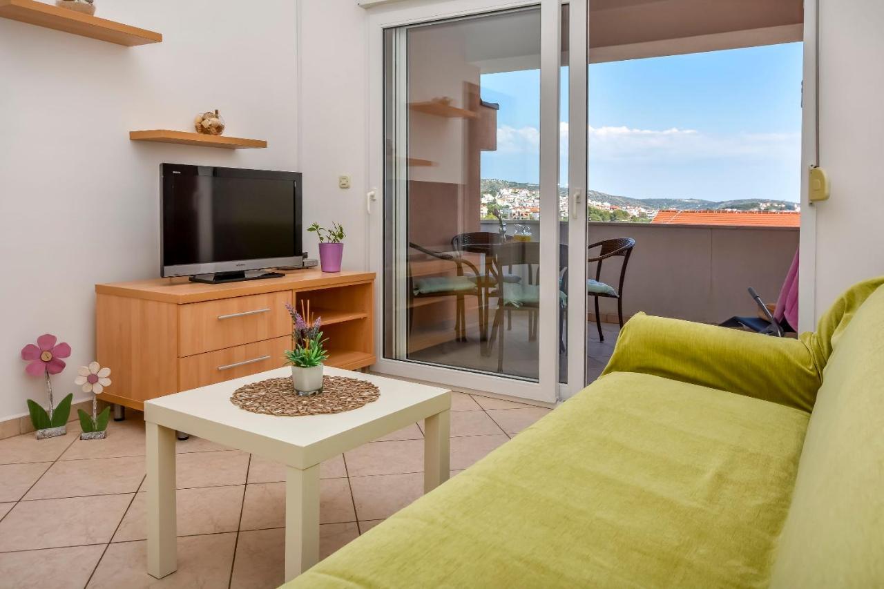 Apartments Anka Рогозница Екстериор снимка